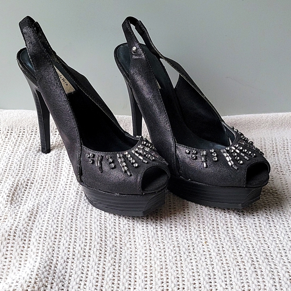 Simply Vera | Vera Wang high heels